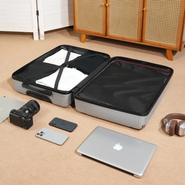 cn-11134207-820l4-mekw646bke8707.webp 14/20-Inch Scratch-Proof Travel Luggage – 360° Silent Spinner Wheels, 7kg Hand Carry