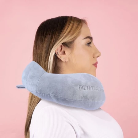 sg-11134201-23010-invnn2c276lvd4@resize_w450_nl.webp Newest Soft & Smooth Neck Pillow – Cute Luxury Backrest Travel Pillow